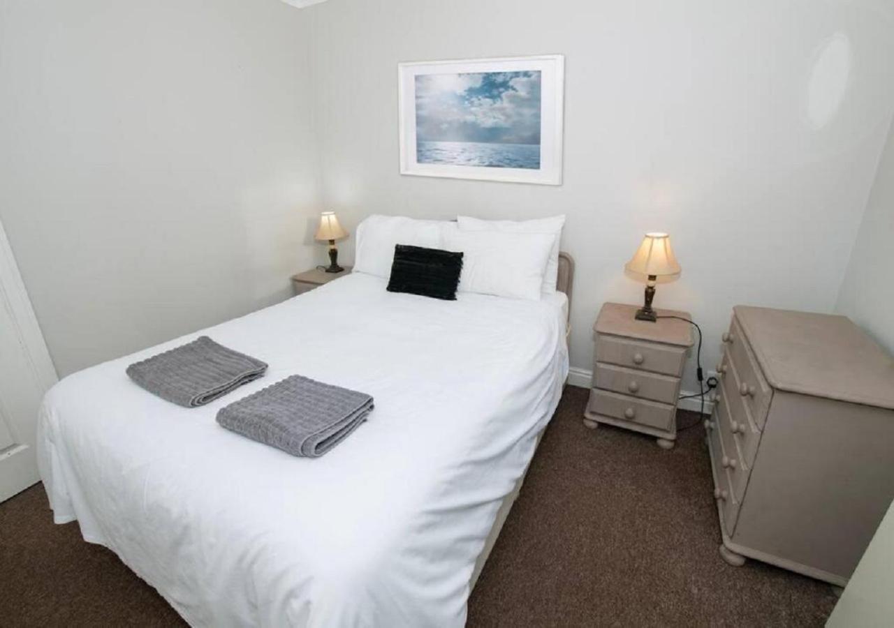 Cormorant - Beautiful 2 Bed Apartment With Sea Views Old Town Scarborough Esterno foto