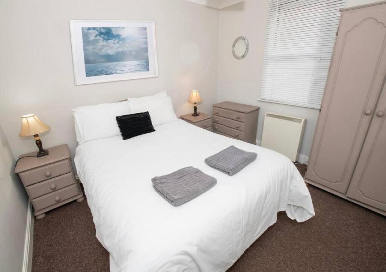 Cormorant - Beautiful 2 Bed Apartment With Sea Views Old Town Scarborough Esterno foto