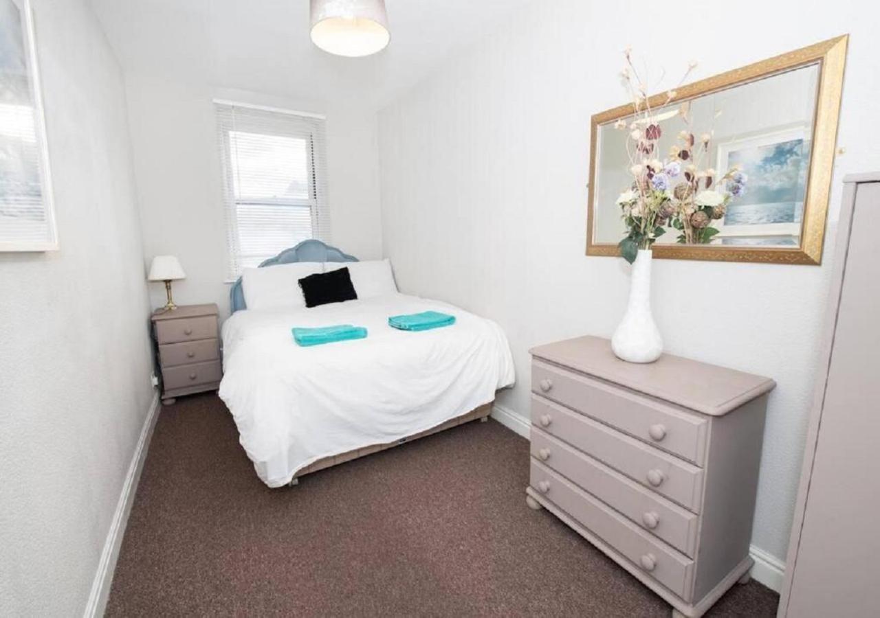 Cormorant - Beautiful 2 Bed Apartment With Sea Views Old Town Scarborough Esterno foto